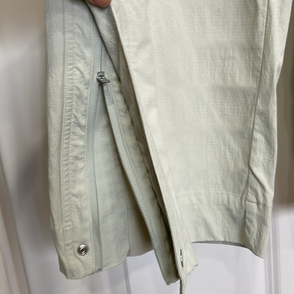 Athleta Trekkie High Rise Parachute Pant Sz 6 Mint Green Paperbag Waist Pull Up - Picture 8 of 16